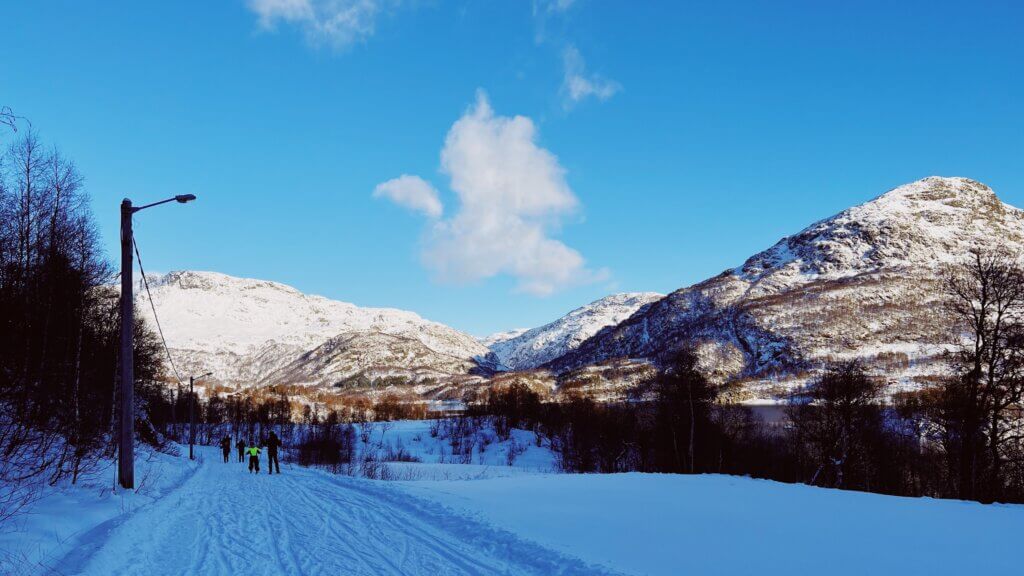 Bilde av preparerte skiløyper i Slettedalen i Sauda.